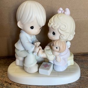 PRECIOUS MOMENTS “MEDICAL INJURY” FIGURINE! MINT!